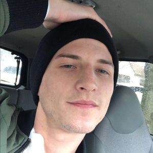 Meet your Posher, Thomas